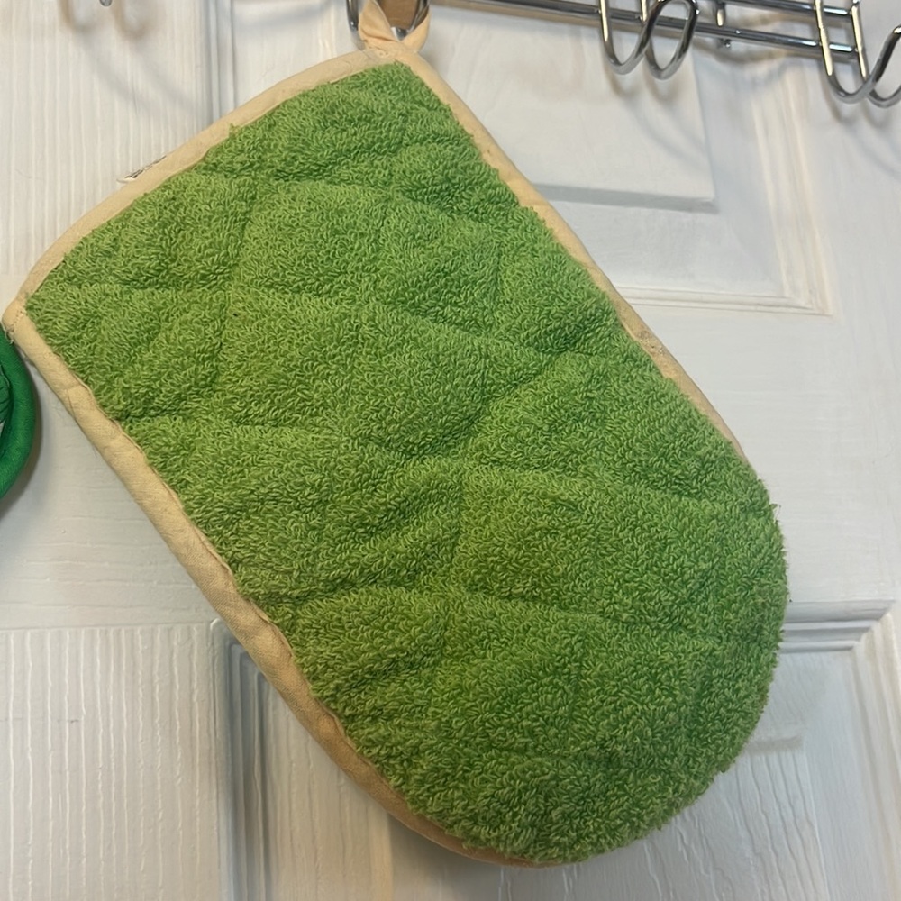 Potholders 💚 - Picture 4 of 7